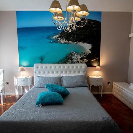 La Casa Di Adele Cagliari B&B Екстер'єр фото