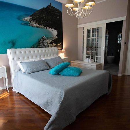 La Casa Di Adele Cagliari B&B Екстер'єр фото