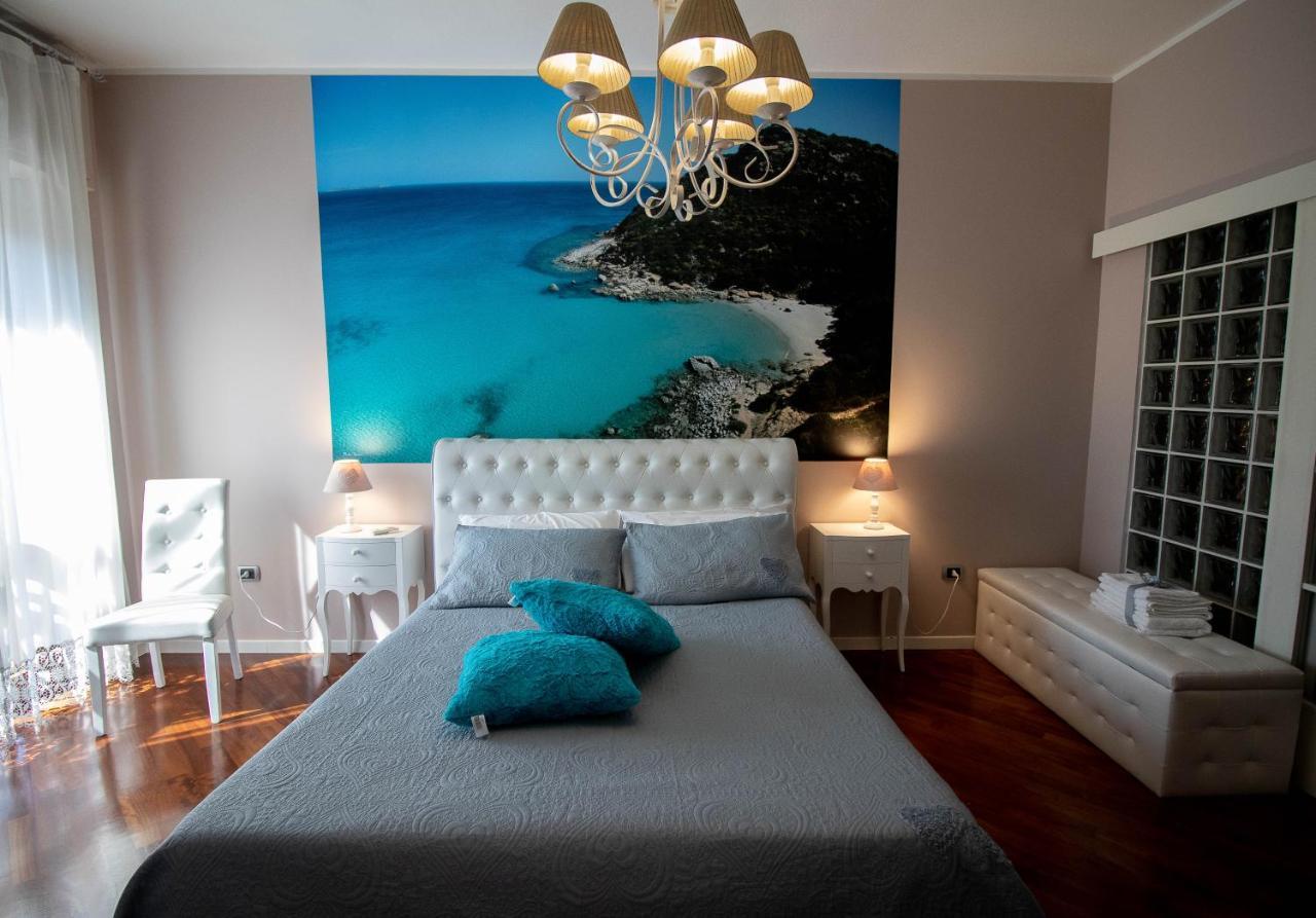 La Casa Di Adele Cagliari B&B Екстер'єр фото
