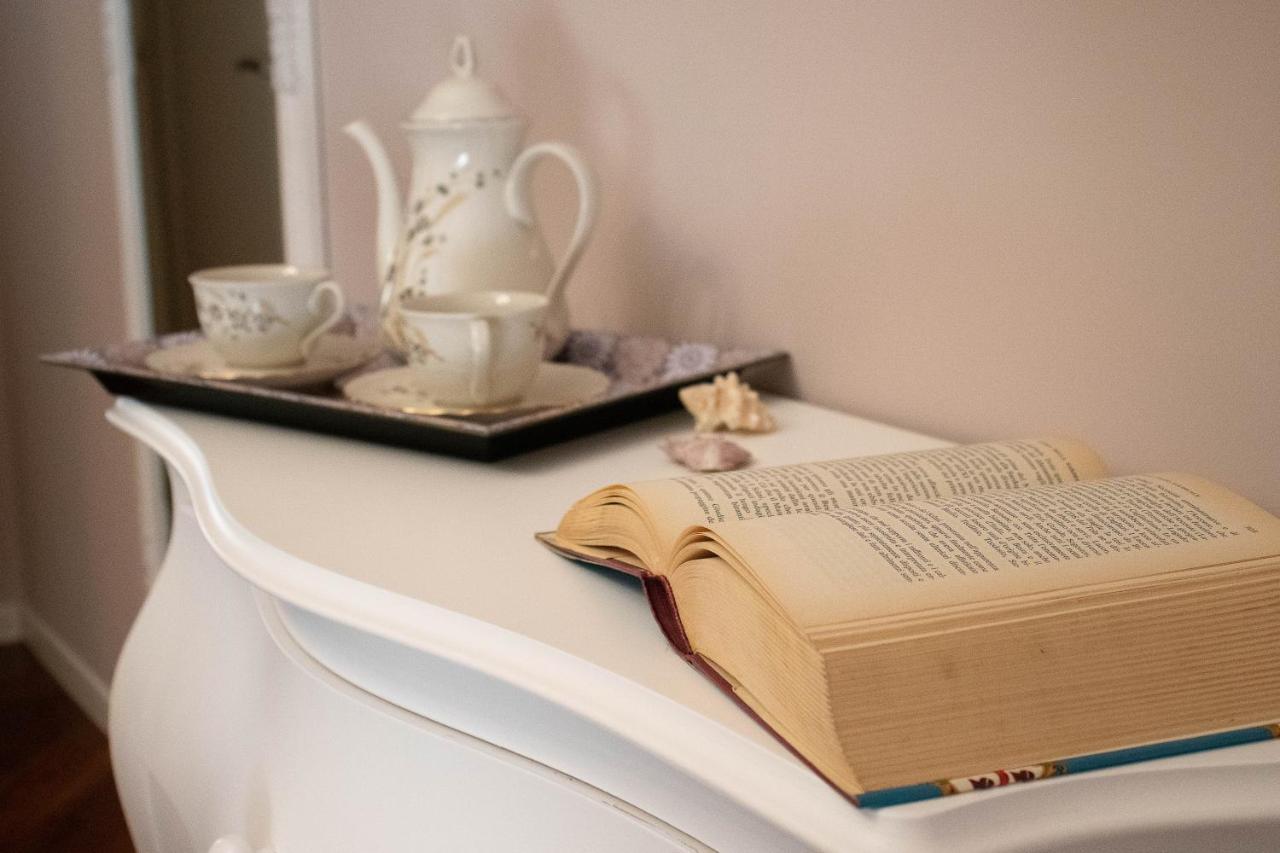 La Casa Di Adele Cagliari B&B Екстер'єр фото