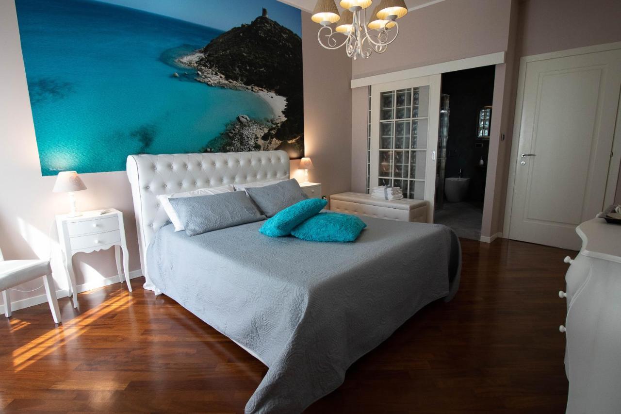 La Casa Di Adele Cagliari B&B Екстер'єр фото