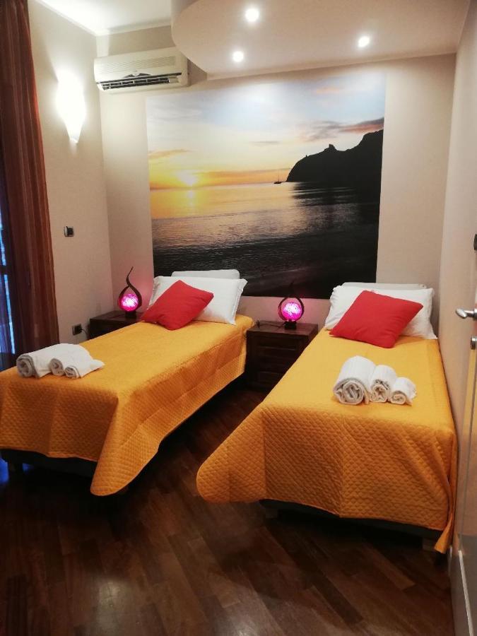 La Casa Di Adele Cagliari B&B Екстер'єр фото
